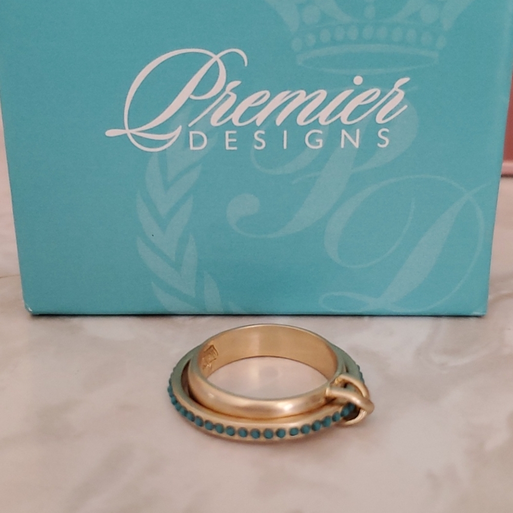 Premier Designs Ring Size 8